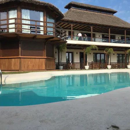 Hotel Puro Estrecho *