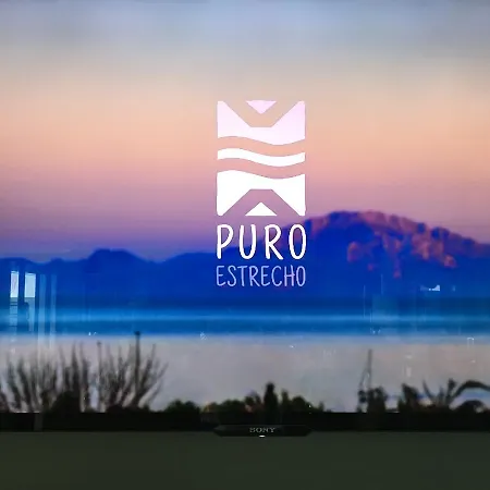 Hotel Puro Estrecho *